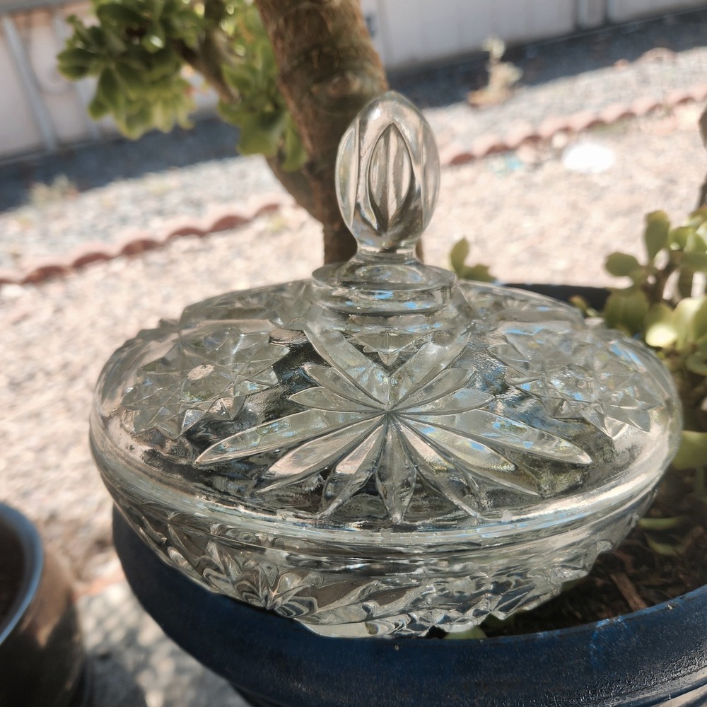 Vtg 1960's Elegant Clear Glass Star Of David Candy Dish W Tall Handle Lid MCM 7"